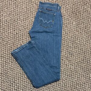 Wrangler Women's Straight Leg Q-Baby No Gap Waistband Riding Jeans